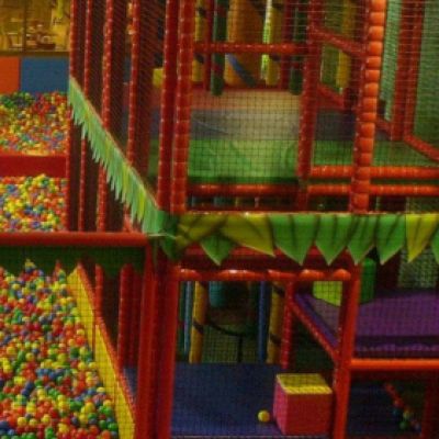 Parque de bolas de varios niveles